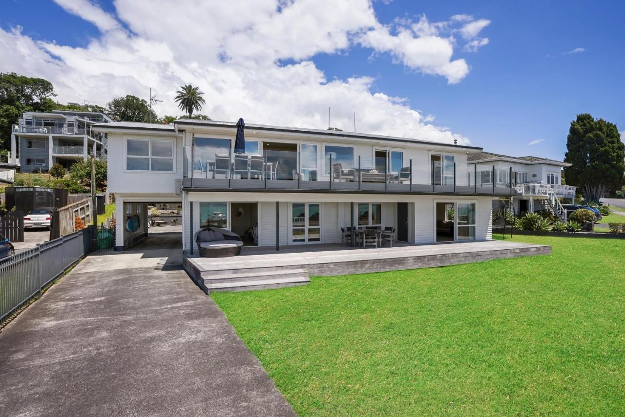 Beach Front Resort! Maraetai Buitenkant foto